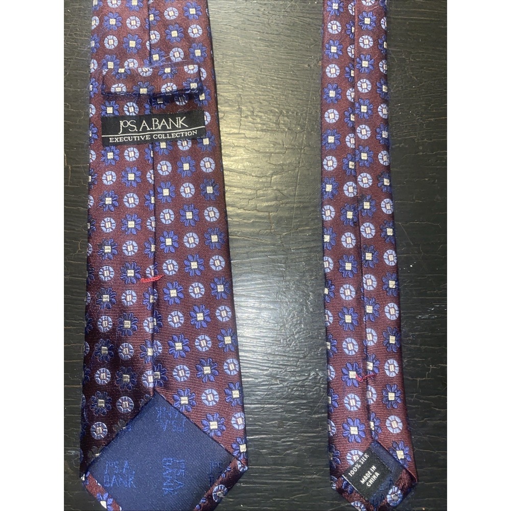 JOS A‎ BANKS EXECUTIVE COLLECTION GEOMETRIC MENS SILK NECK TIE BUSINESS
